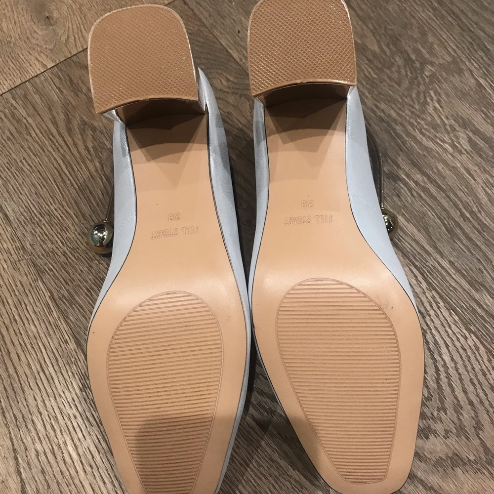 Jill Stuart shoes size 8. Prestine condition.